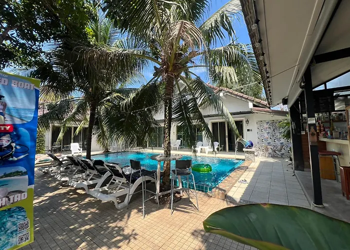 The Snug Airportel - Phuket Airport