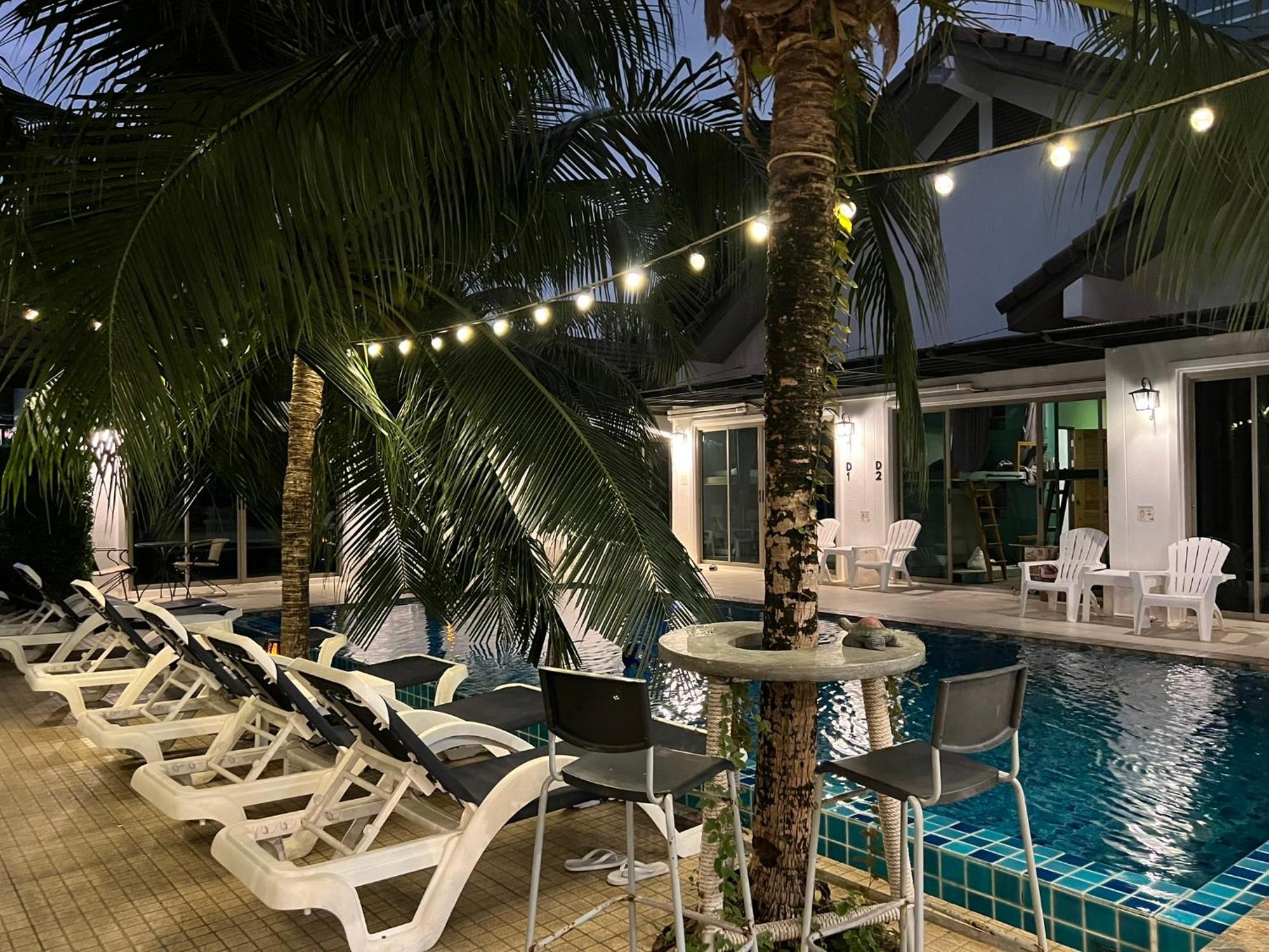 The Snug Airportel - Phuket Airport Wisma tamu Nai Yang