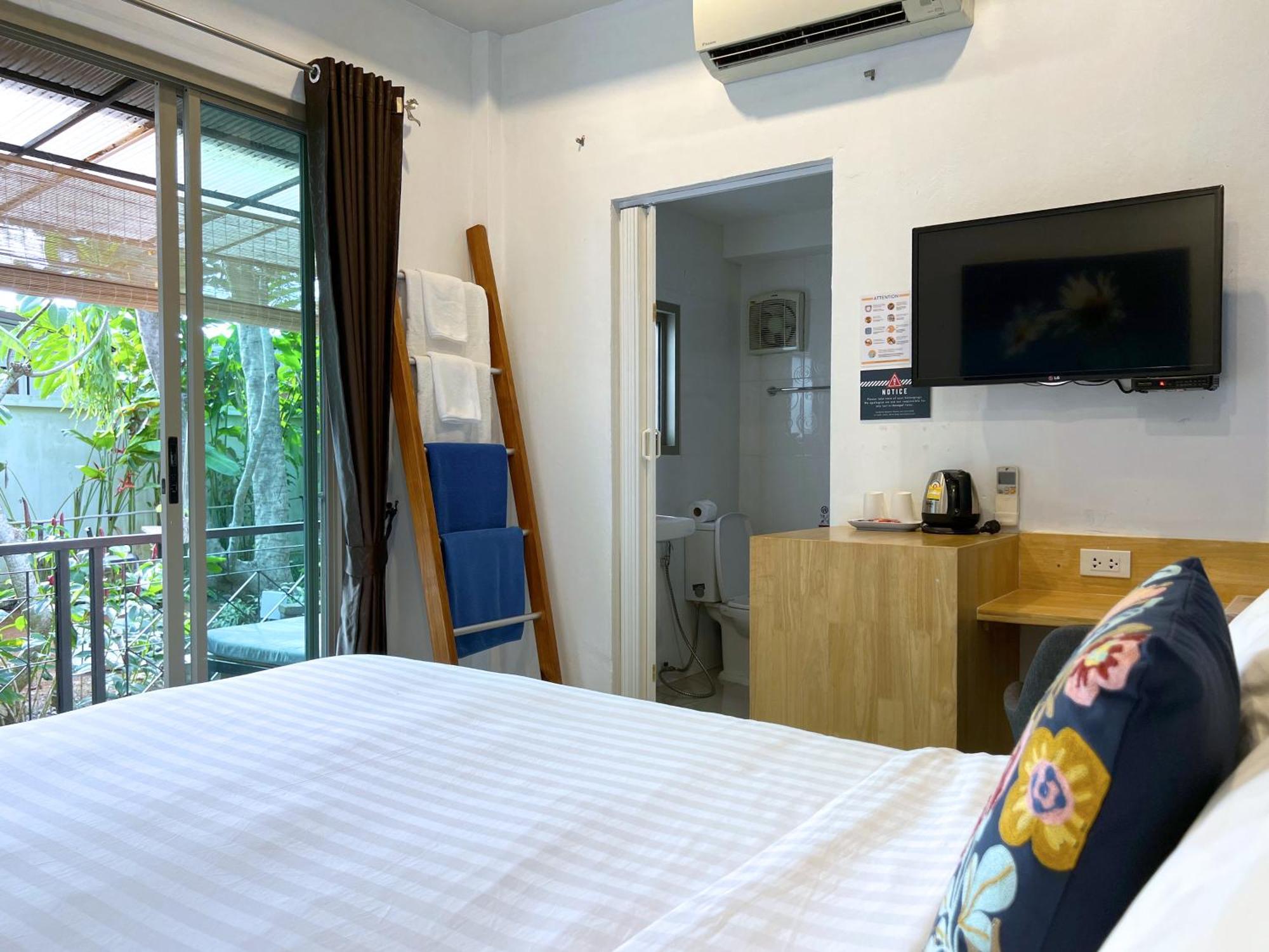 Wisma tamu The Snug Airportel - Phuket Airport Nai Yang