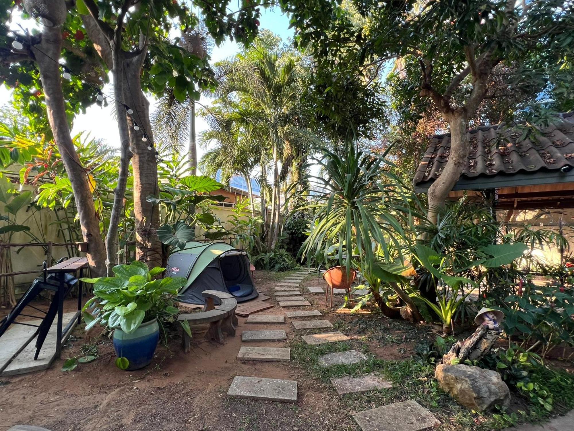 Wisma tamu The Snug Airportel - Phuket Airport